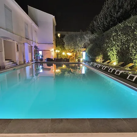 Hotel Mireille 3*